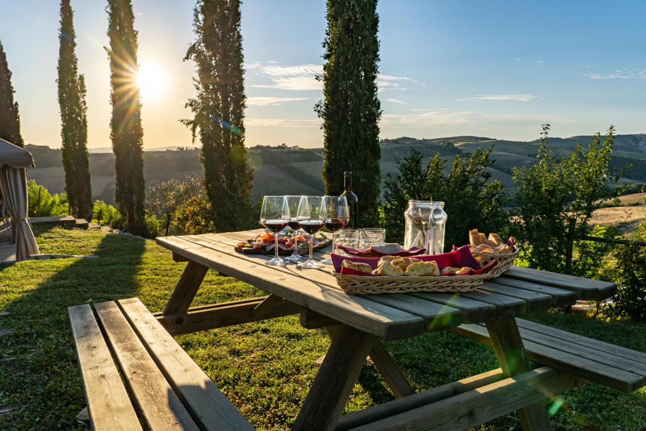 Agriturismo Poggio Il Castellare Montalcino Exterior photo